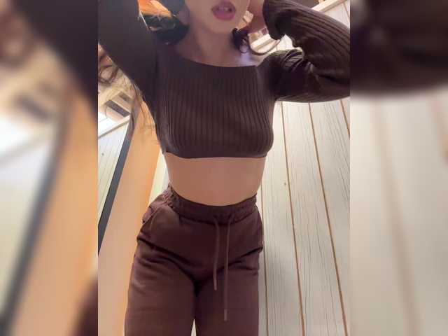 Alliina-leee's BongaCams profile