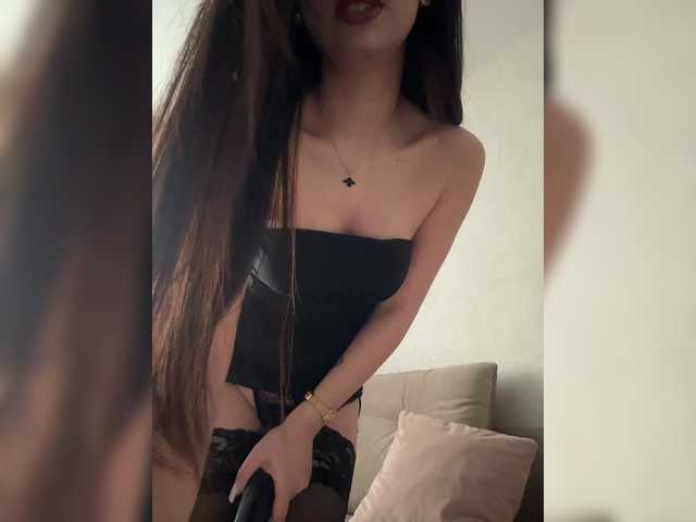 Alliina-leee from BongaCams is Freechat