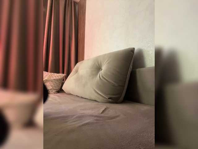 Sex chat gratuit in direct cu Alliina-leee pe BongaCams