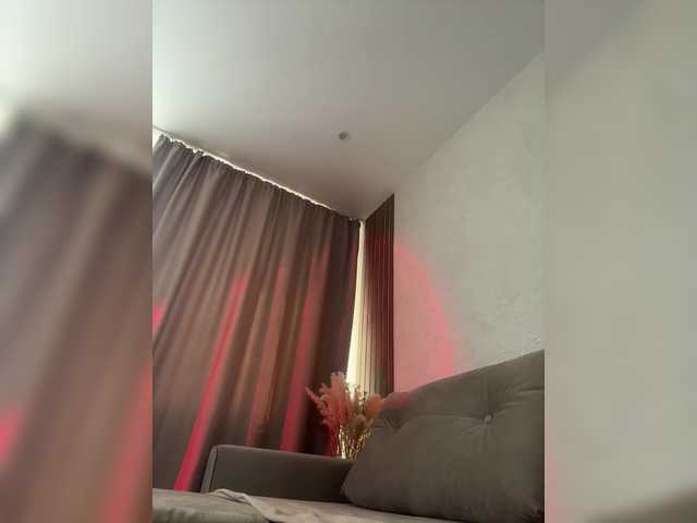 Alliina-leee's BongaCams show and profile