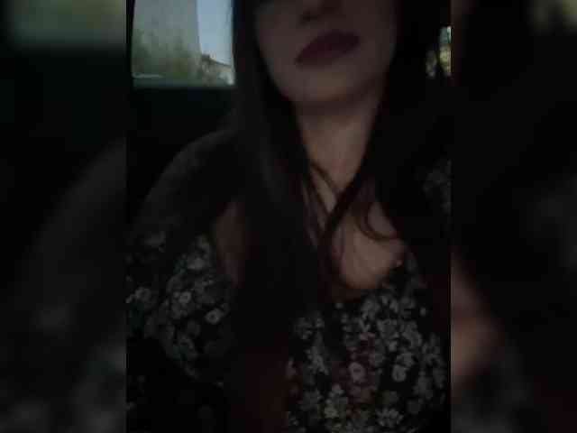 Alliina-leee Live Webcam on BongaCams