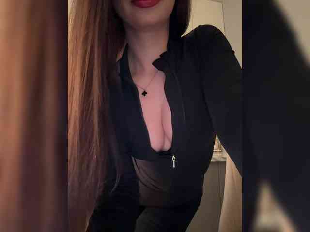 online chat Alliina-leee