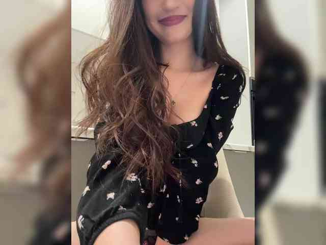 free web cam chat Alliina-leee