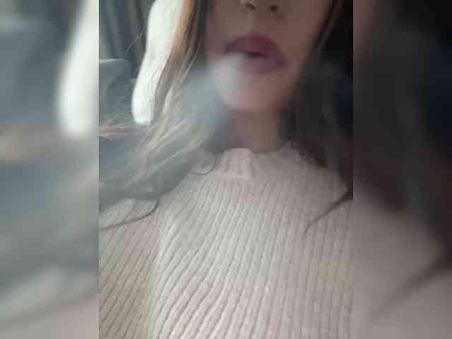 Alliina-leee Live Webcam on BongaCams