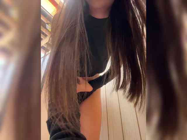 Alliina-leee's webcam live show
