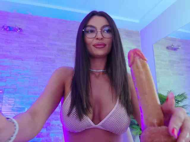 Allyssson webcam