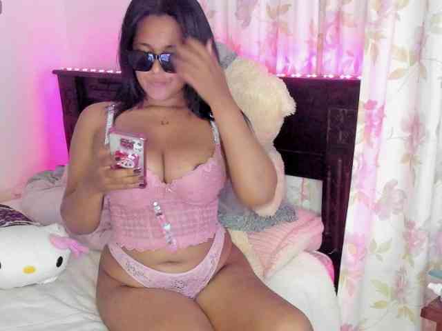 Axel-n-Alexia Axel-n-Alexia