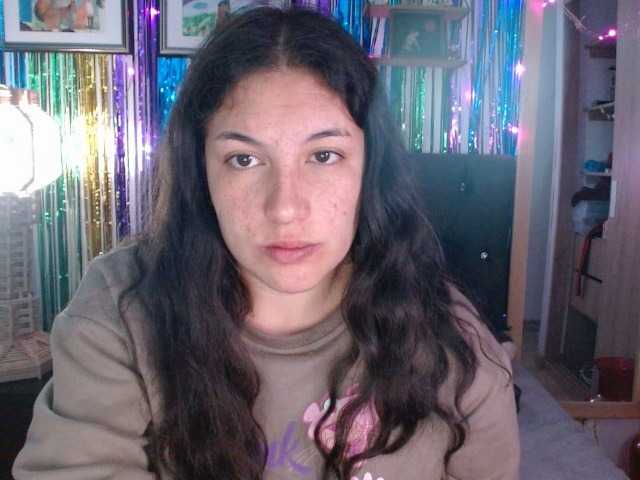 Ratienterciopelo's BongaCams show and profile