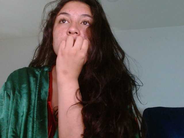 Margaritadudole webcam bongacams model stream image