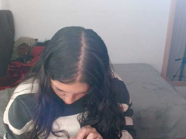 Ratienterciopelo's BongaCams show and profile