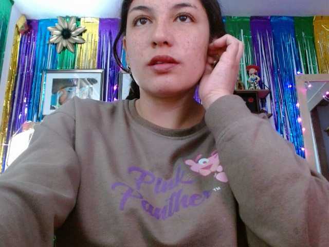 Ratienterciopelo's BongaCams show and profile