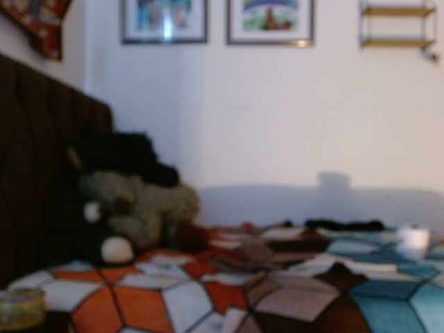 Ratienterciopelo's BongaCams show and profile