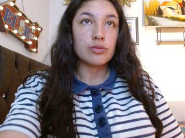 Ratienterciopelo's BongaCams show and profile