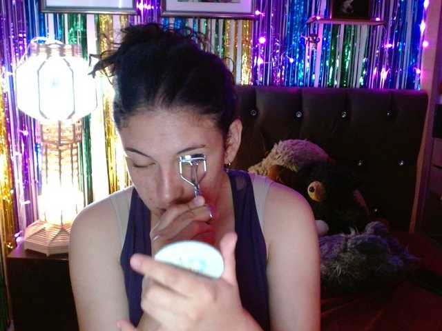 Ratienterciopelo's BongaCams show and profile