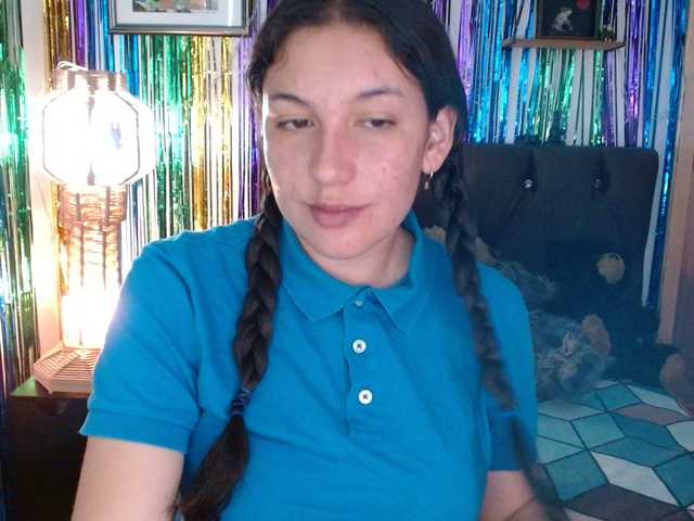 Ratienterciopelo's BongaCams show and profile