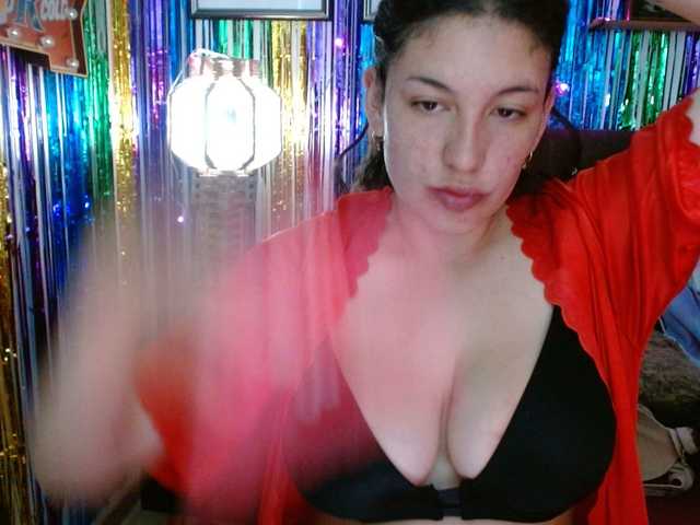 Ratienterciopelo's BongaCams show and profile