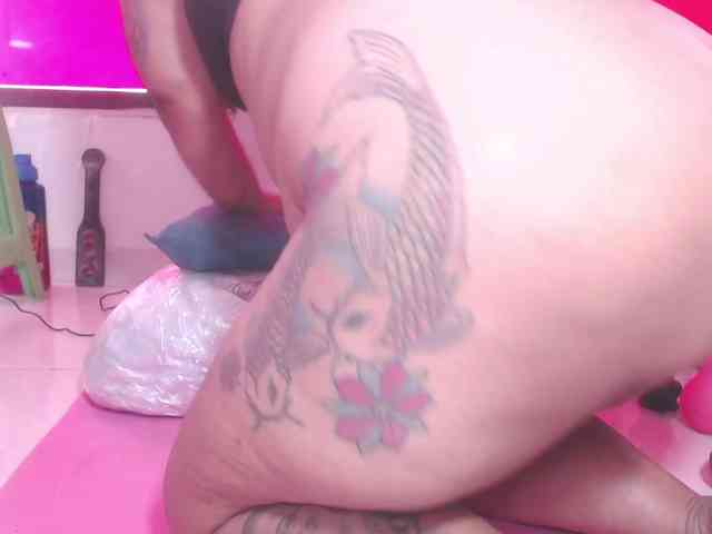 LunaXXz webcam
