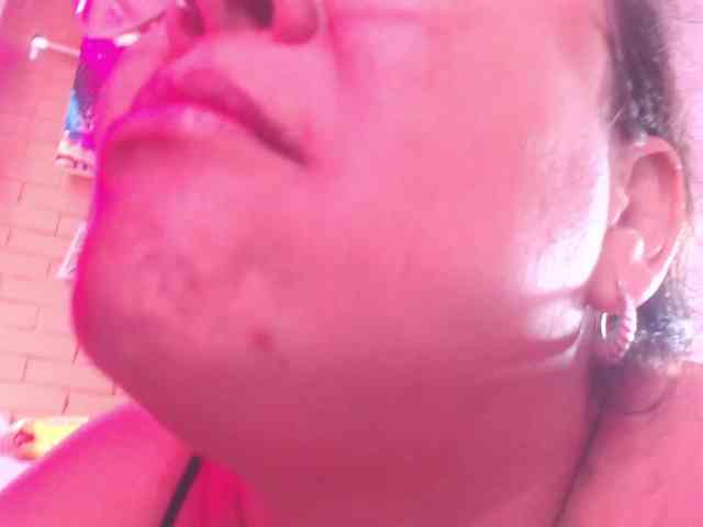 LunaXXz webcam