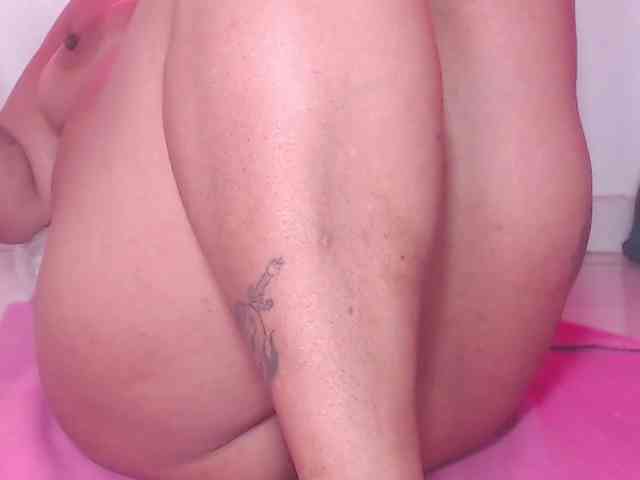 LunaXXz webcam