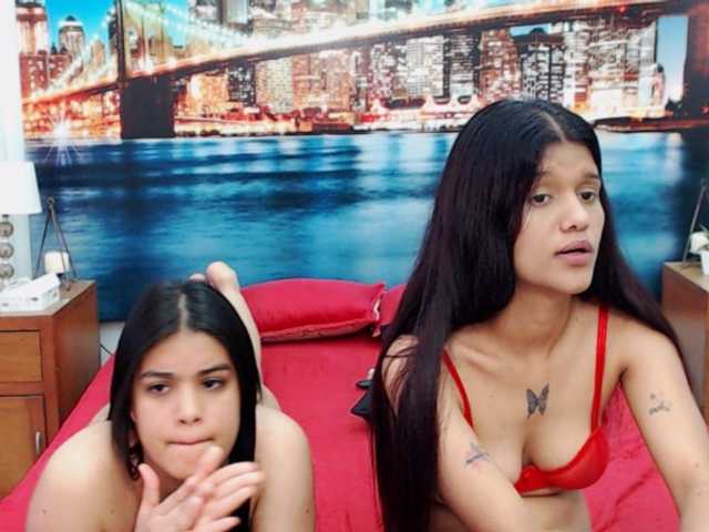  KendraAndMishel chat room