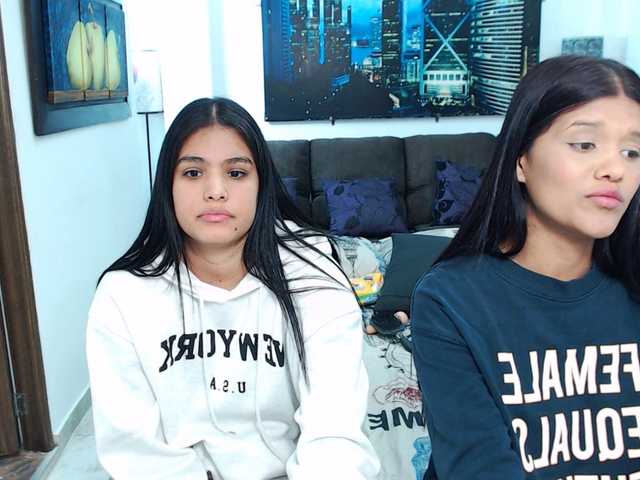 KendraAndMishel webcam