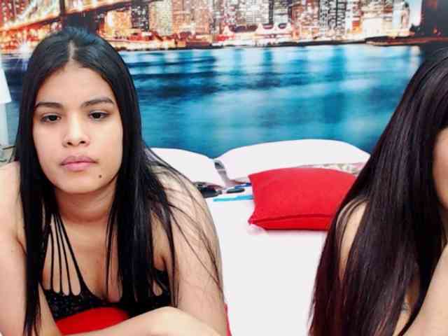 KendraAndMishel webcam