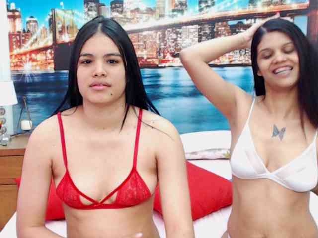 KendraAndMishel webcam