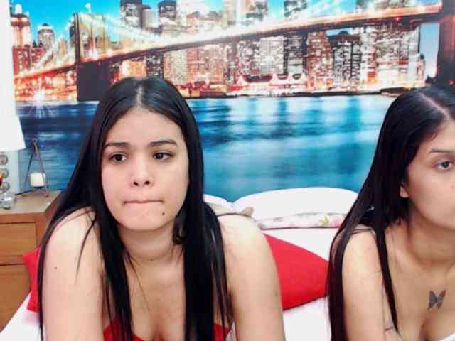 KendraAndMishel webcam