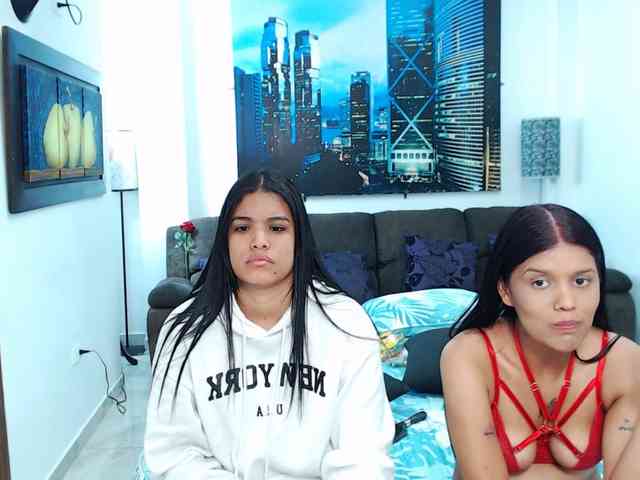 KendraAndMishel webcam