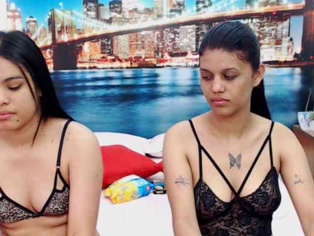 KendraAndMishel webcam