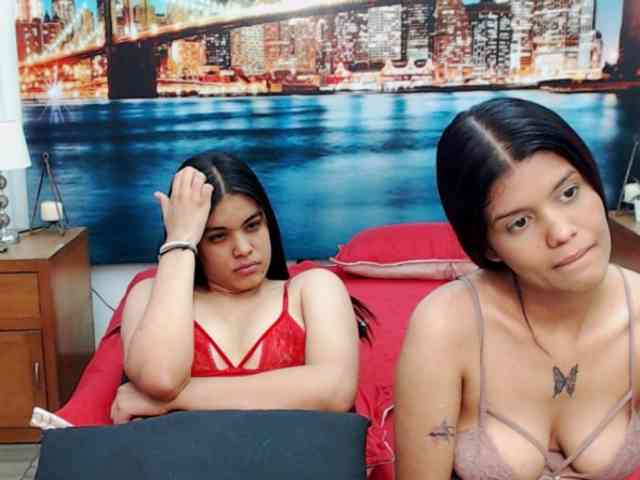 online chatting KendraAndMishel