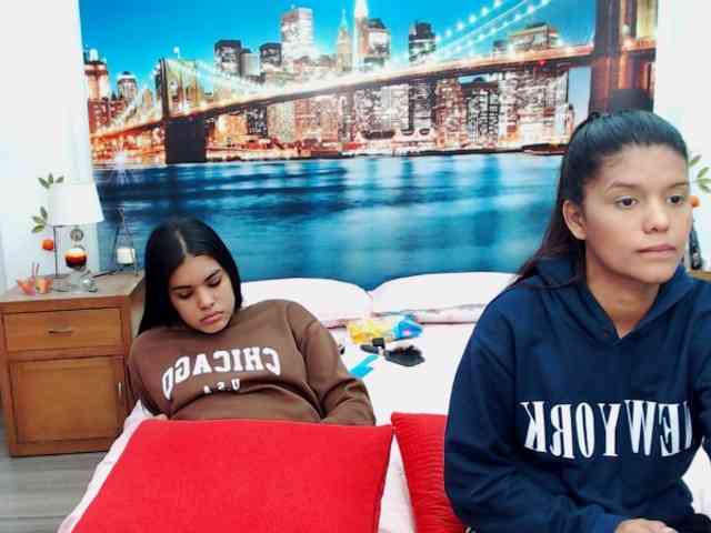 KendraAndMishel webcam