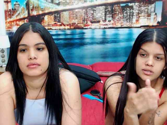 KendraAndMishel webcam