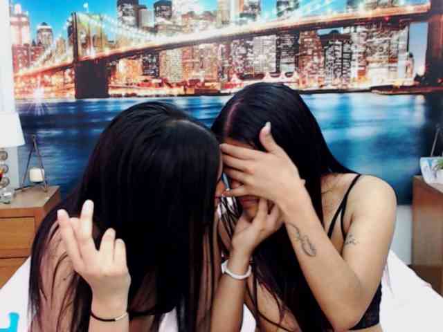 KendraAndMishel webcam