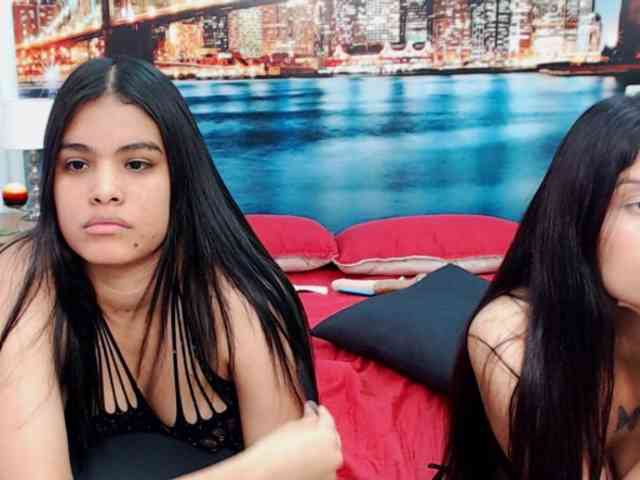 KendraAndMishel webcam