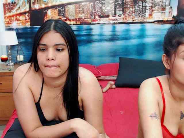 KendraAndMishel webcam