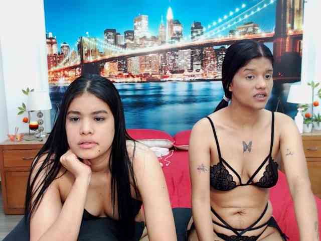 KendraAndMishel webcam