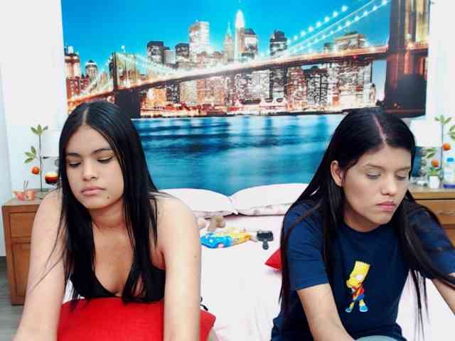 KendraAndMishel webcam
