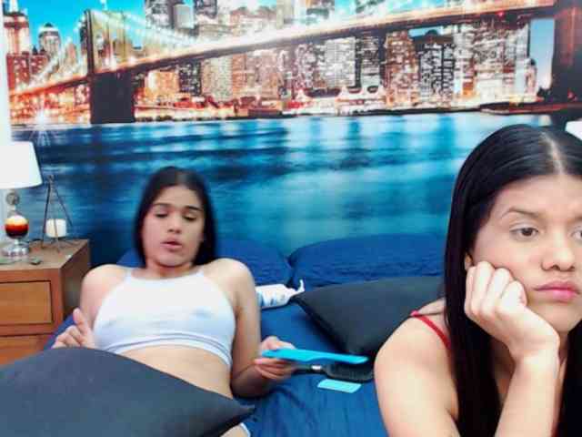 KendraAndMishel webcam