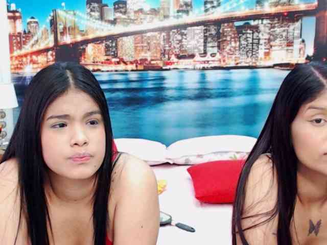 KendraAndMishel webcam