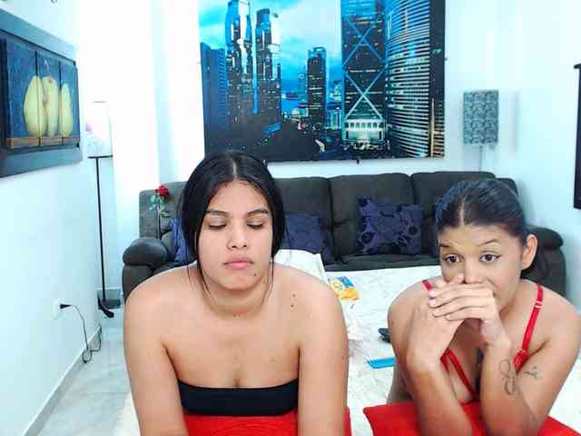 KendraAndMishel webcam