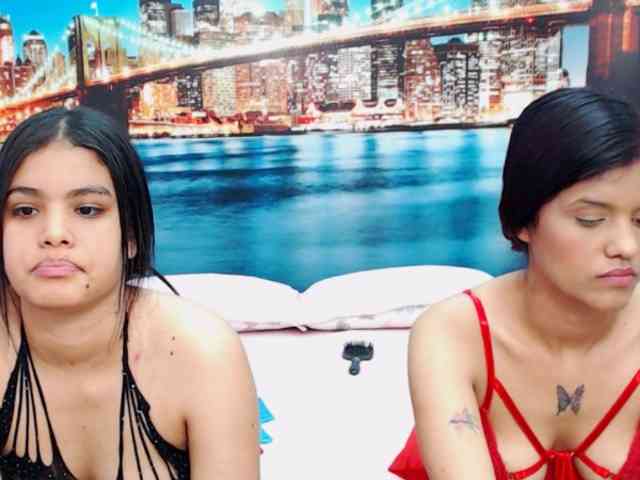 KendraAndMishel webcam