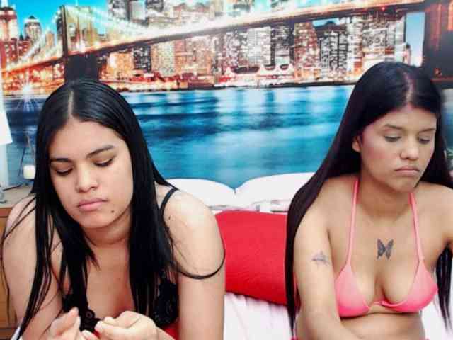 KendraAndMishel webcam