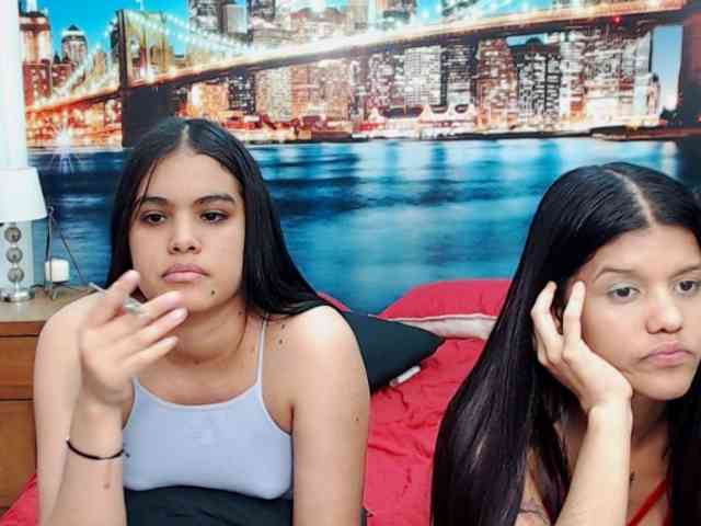 KendraAndMishel webcam