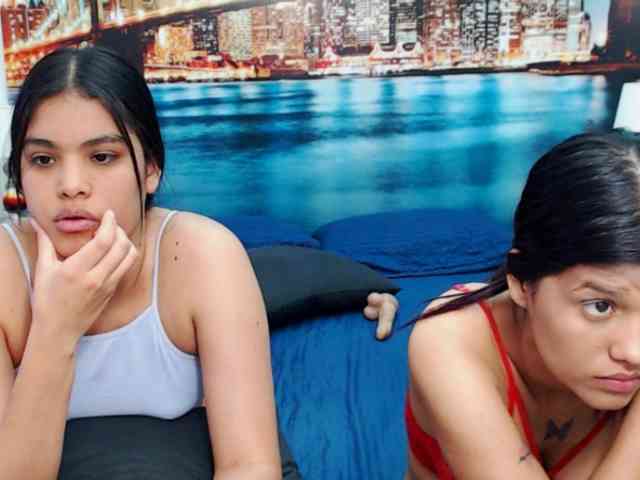 KendraAndMishel webcam