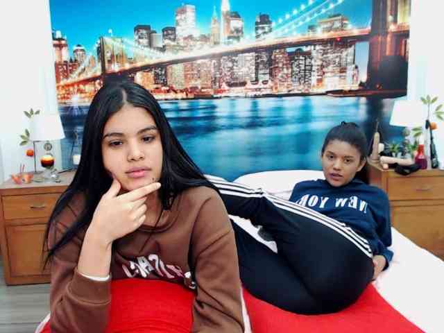 KendraAndMishel webcam