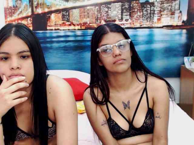 KendraAndMishel webcam