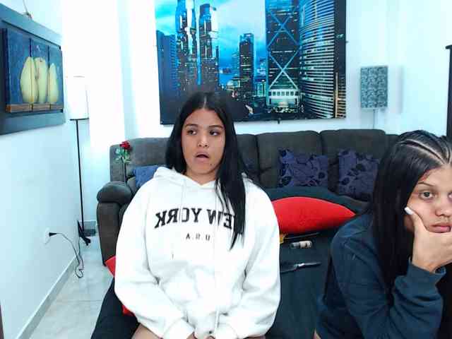 KendraAndMishel webcam