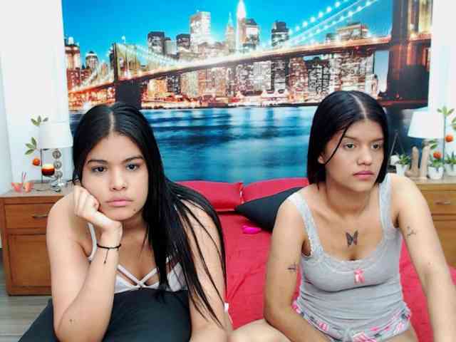KendraAndMishel webcam