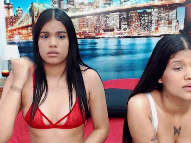 KendraAndMishel webcam